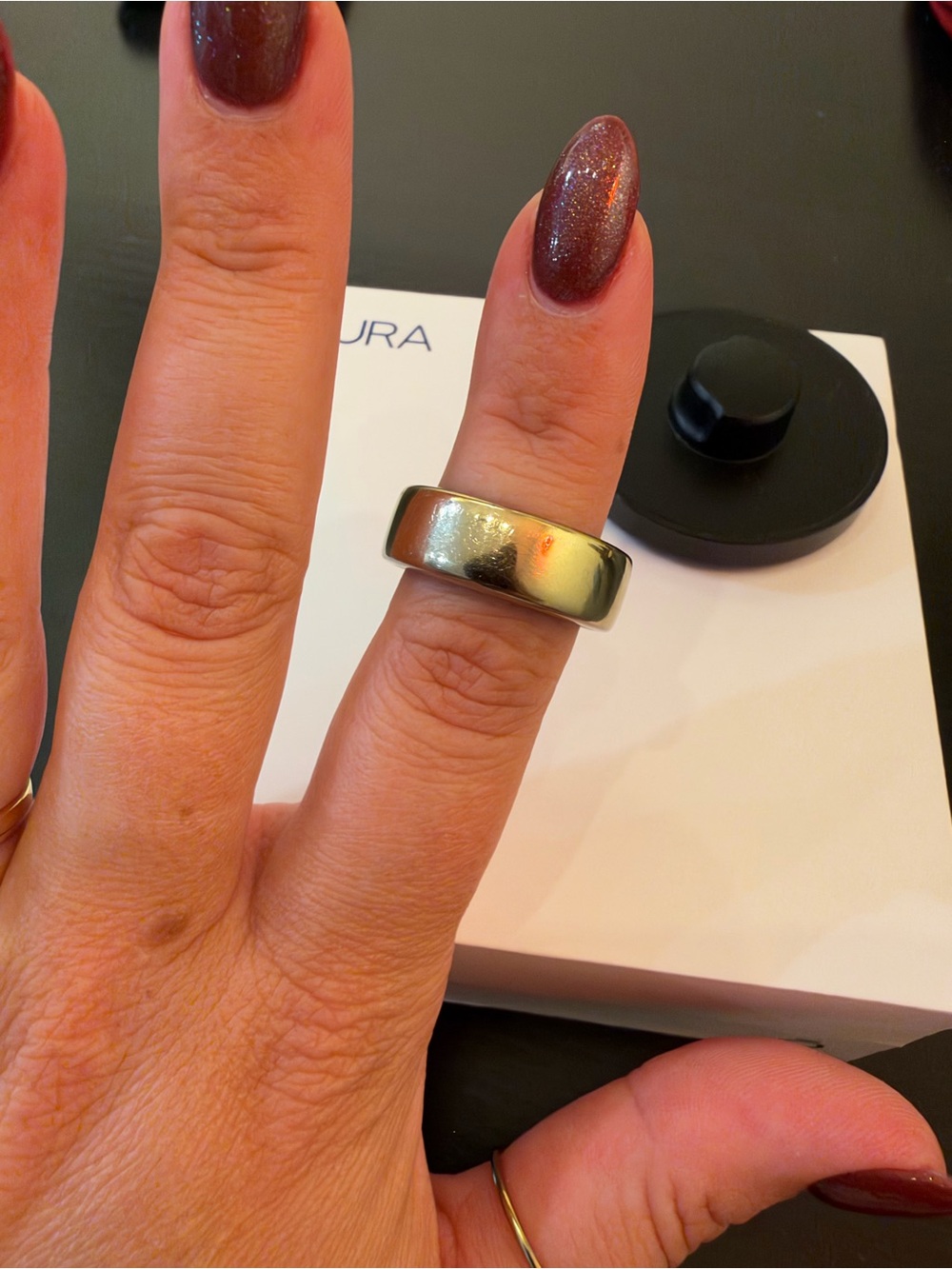 Oura Smart Ring Gold Horizon Size 8